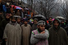 Family Of Five Died Due To Suffocation In Srinagar