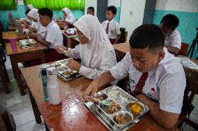 Indonesia Free Nutritious Meals For Students Programme