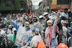 Carnaval de Negros y Blancos - Black and Whites Carnival - Desfile Magno