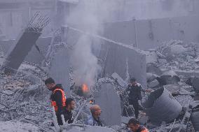 Palestinians Survey The Damage Caused By An Israeli Strike - Gaza