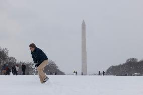 DC: Winter Storm On January 06