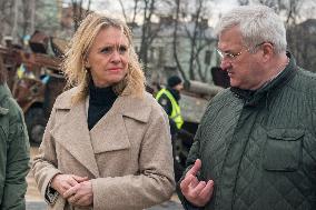 Iceland’s Foreign Minister Thorgerdur Katrin Gunnarsdottir Visits Kyiv