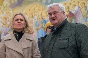 Iceland’s Foreign Minister Thorgerdur Katrin Gunnarsdottir Visits Kyiv