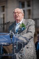 [ARCHIVES] Jean-Marie Le Pen At The Tribute To Joan Of Arc