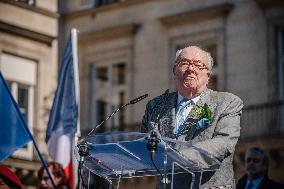 [ARCHIVES] Jean-Marie Le Pen At The Tribute To Joan Of Arc