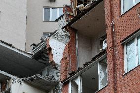 Apartment block damaged by Russian missile attack in Dnipro