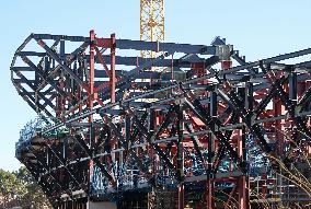 Construction of the third tier of the Spotity Camp Nou