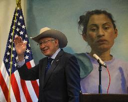 U.S. Ambassador To Mexico, Ken Salazar Press Conference