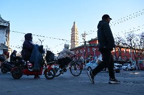 Chengtian Temple Pagoda Spire Damaged in Yinchuan