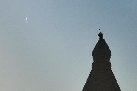 Chengtian Temple Pagoda Spire Damaged in Yinchuan