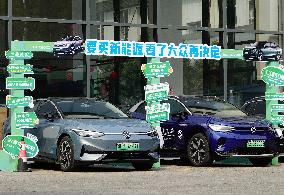 China New Energy Vehicles Retail Sales Reach 11 Million Units in 2024