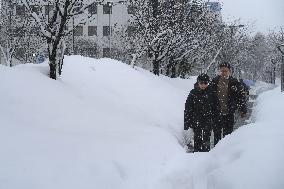 Heavy snow in northeastern Japan