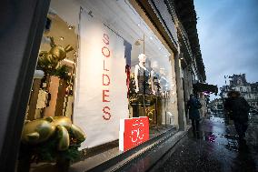 Winter Sales starts in Paris FA