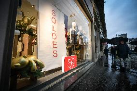 Winter Sales starts in Paris FA