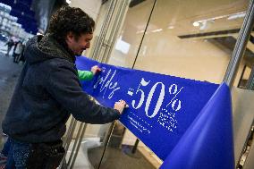 Winter Sales at the BHV Marais in Paris FA