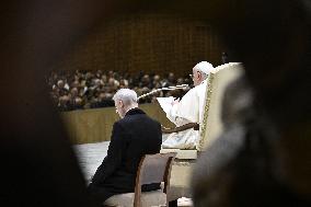 Pope Francis During His Weekly General Audience - Vatican