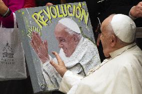 Pope Francis During His Weekly General Audience - Vatican