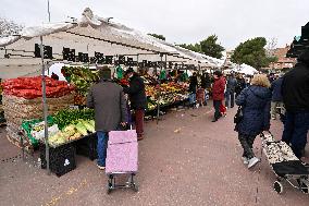 Street Market