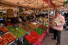 Street Market