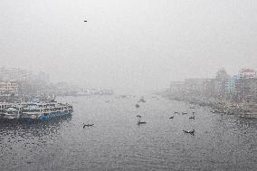 Cold Waves Approach As Dense Fog Grips Bangladesh