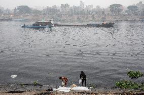 Cold Waves Approach As Dense Fog Grips Bangladesh