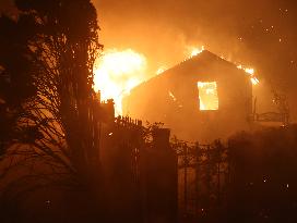 Southern California Wildfires Rage Los Angeles