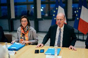 Les Republicains (LR) party arrives for a Meeting on the preparation of the 2025 Budget - Paris AJ