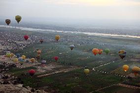 Tourists Take Hot Air Balloons - Egypt