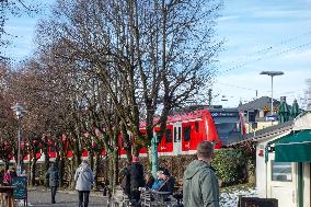 Suburban Train S6 In Starnberg Direction Ebersberg