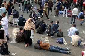 Relatives Blocked The Shahbag, Dhaka