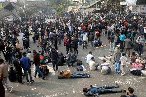 Relatives Blocked The Shahbag, Dhaka