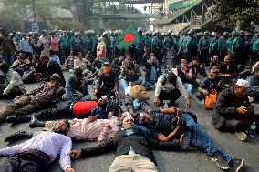 Relatives Blocked The Shahbag, Dhaka