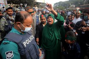 Relatives Blocked The Shahbag, Dhaka