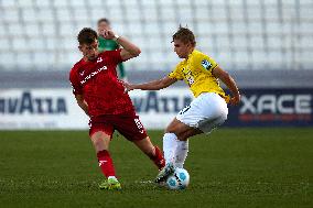 1. FC Kaiserslautern v NK Bravo - Friendly Match