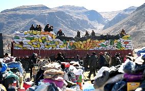 Resettlement in Orderly Manner in Quake-Hit Xizang - China