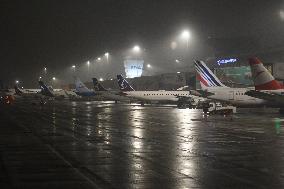 Airlines At Warsaw Chopin Airport.