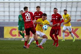 1. FC Kaiserslautern v NK Bravo - Friendly Match