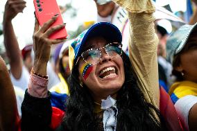 Venezuelans in Colombia Demonstrate Against Nicolas Maduro