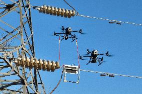 Drones Inspect Transmission Line in Yinchuan