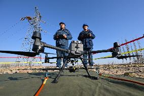 Drones Inspect Transmission Line in Yinchuan