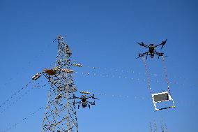 Drones Inspect Transmission Line in Yinchuan