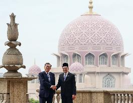 Japan-Malaysia talks