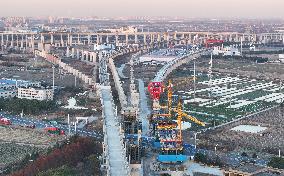 Shanghai¨CNanjing¨CHefei High-speed Railway Construction