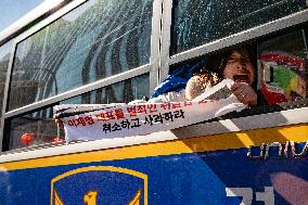 South Korea’s Progressive Students Stage Surprise Protest In Front Of U.S. Embassy