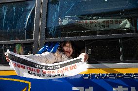 South Korea’s Progressive Students Stage Surprise Protest In Front Of U.S. Embassy