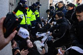 South Korea’s Progressive Students Stage Surprise Protest In Front Of U.S. Embassy