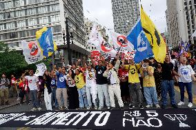 Brazilians In Sao Paulo Protest Against Public Transportation Fare Increase