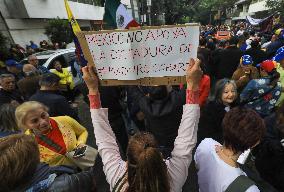 Venezuelans Protest Against Arrest Of María Corina Machado