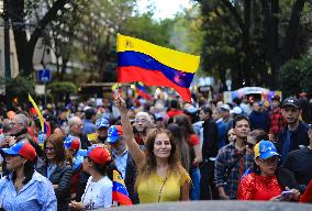 Venezuelans Protest Against Arrest Of María Corina Machado