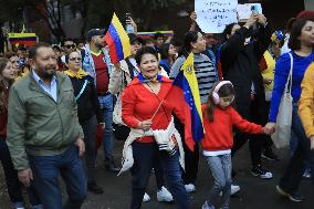 Venezuelans Protest Against Arrest Of María Corina Machado